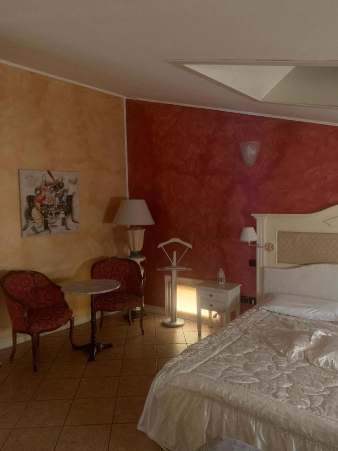 Hotel Due Colonne San Bonifacio Luaran gambar