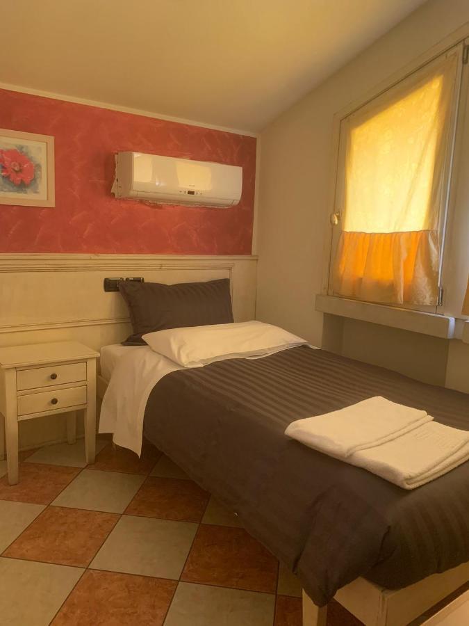 Hotel Due Colonne San Bonifacio Luaran gambar